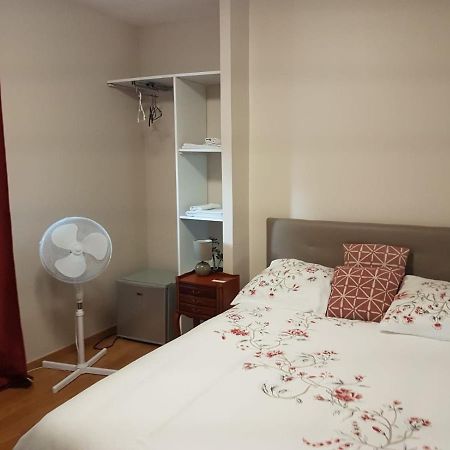 Hameau Des Essarts Bed & Breakfast Grand-Couronne Екстериор снимка