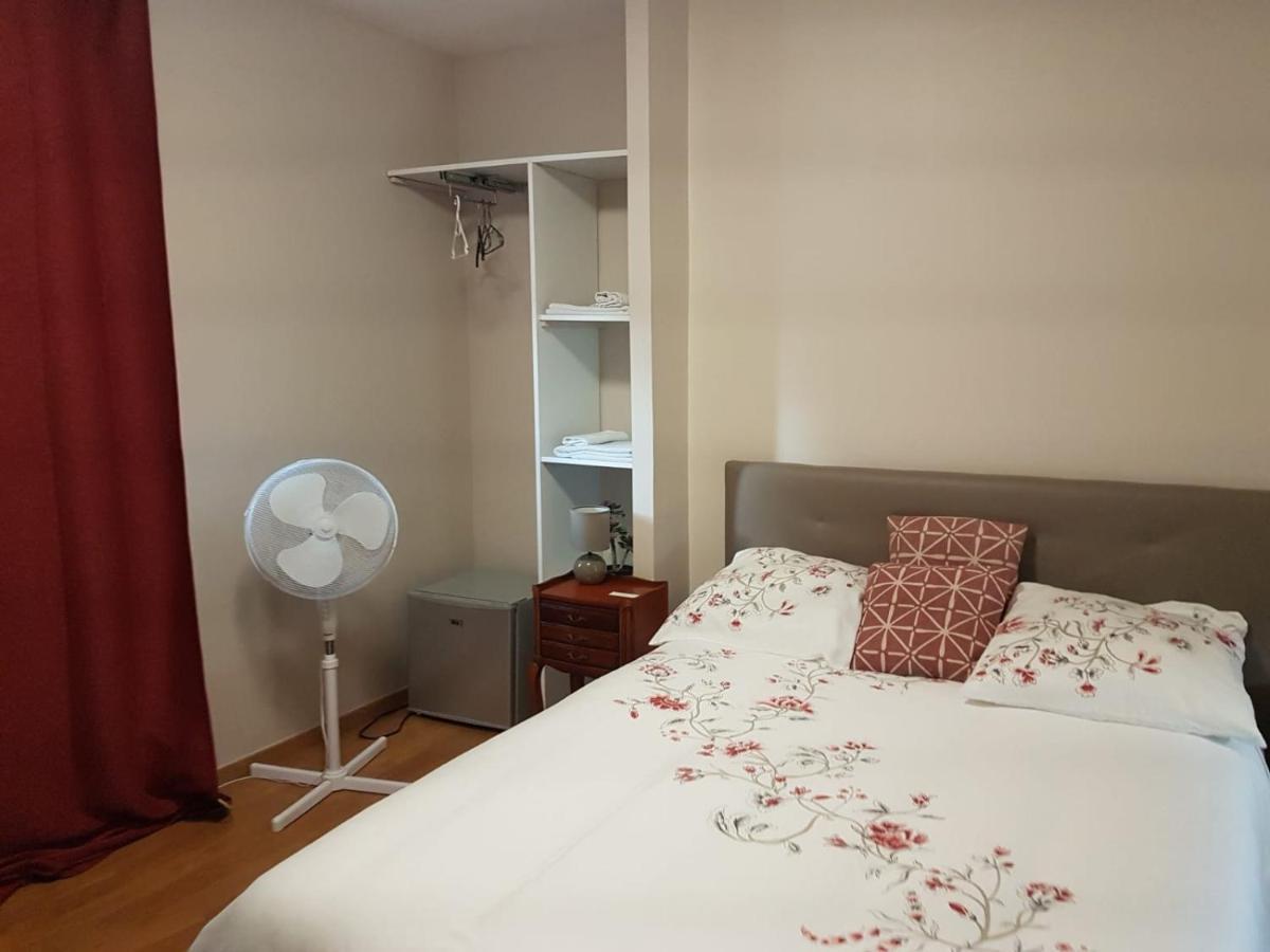 Hameau Des Essarts Bed & Breakfast Grand-Couronne Екстериор снимка